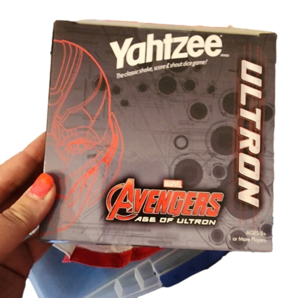 Marvel Ultron Yahtzee game new!!! - Picture 4 of 4